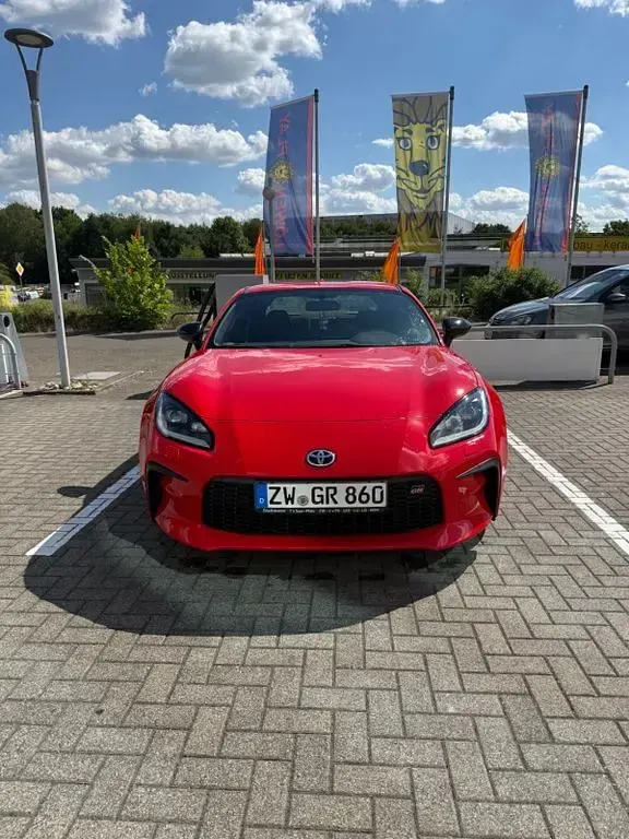 Gebraucht Toyota GR86 235 PS (172 kW) 2023 Rot Coupé