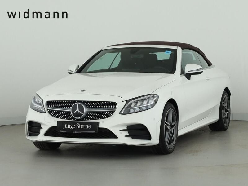 Polarweiß Gebraucht 2020 Mercedes C180 AMG Cabrio | 28.950 € (Fairer Preis) - Bild 1/4