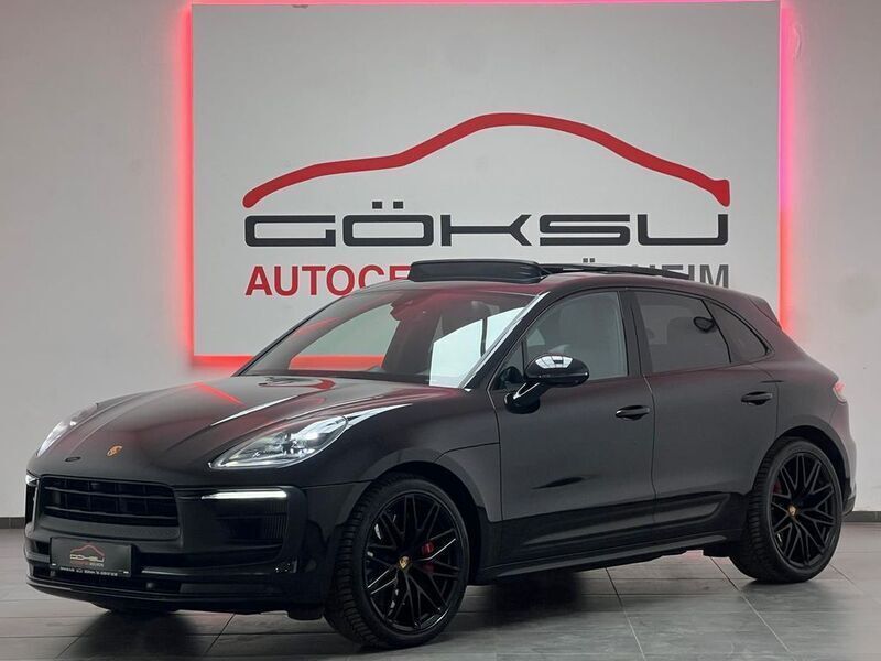 Schwarz Gebraucht 2022 Porsche Macan GTS Chrono SUV | 77.950 € (Etwas zu teuer) - Bild 1/4
