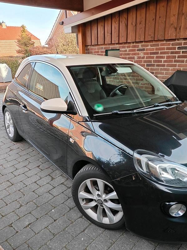 Gebraucht Opel Adam 101 PS (74 kW) 2017 Andere farben Kleinwagen