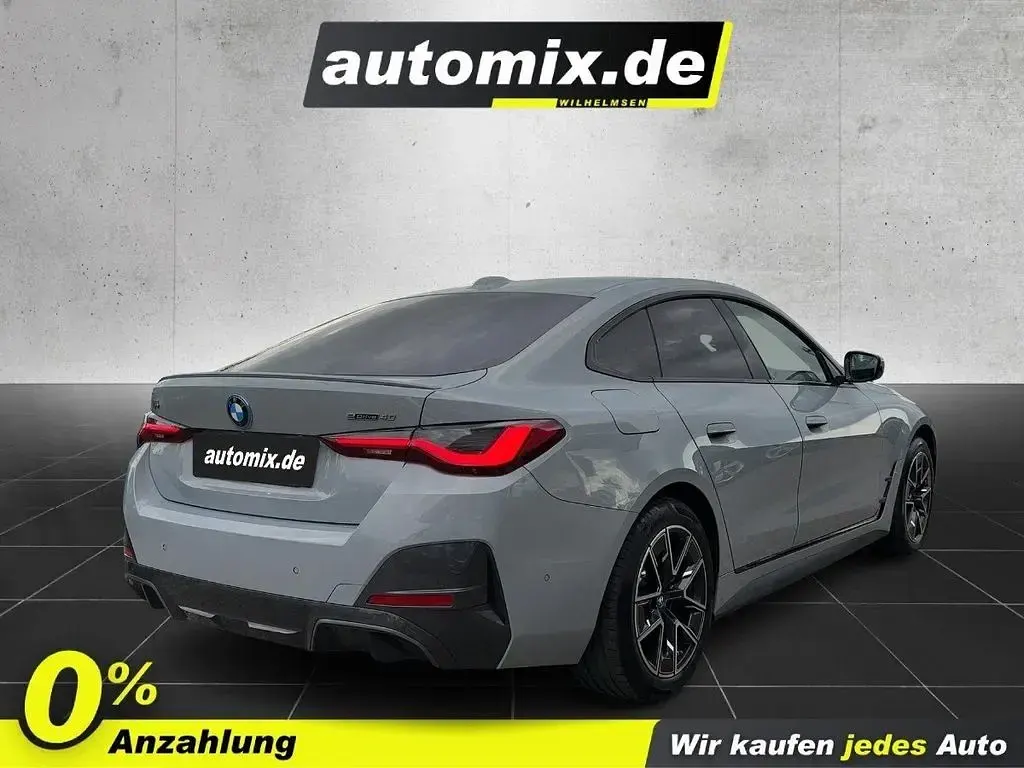 Gebraucht BMW i4 M Sport 250 kW (340 PS) 2023 Brooklyn grau metallic Limousine
