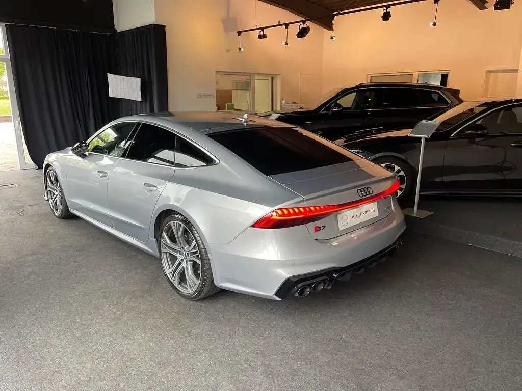 Gebraucht Audi A7 Sportback S-Line 340 PS (250 kW) 2018 Silber Kleinwagen