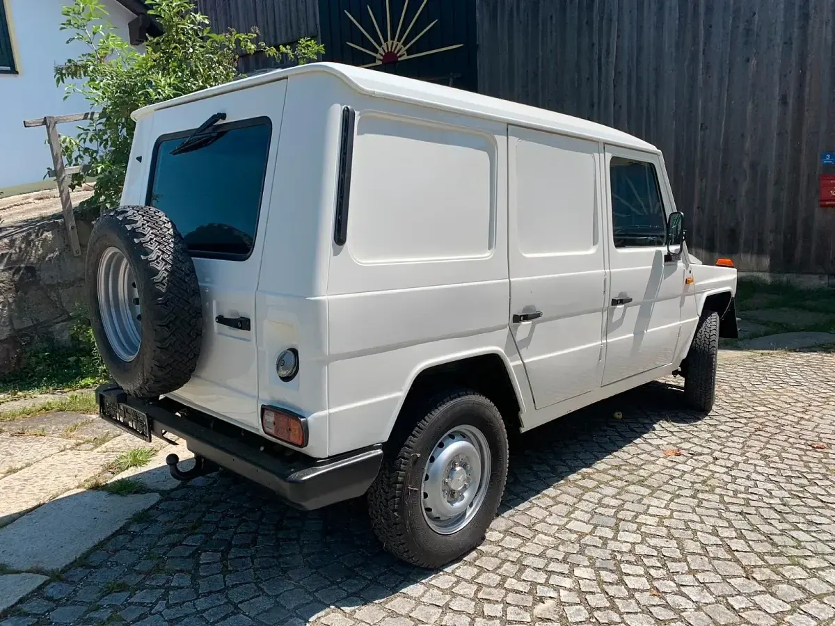 Gebraucht Mercedes G300 88 PS (64 kW) 1983 Weiß SUV