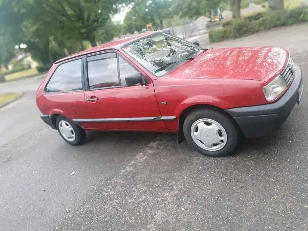 Gebraucht VW Polo 45 PS (33 kW) 1992 Rot Coupé