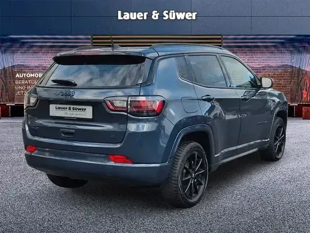 Gebraucht Jeep Compass 241 PS (177 kW) 2022 Blau SUV