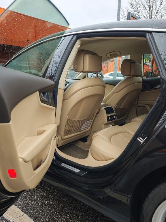 Gebraucht Audi A7 Sportback 204 PS (150 kW) 2013 Schwarz Kleinwagen