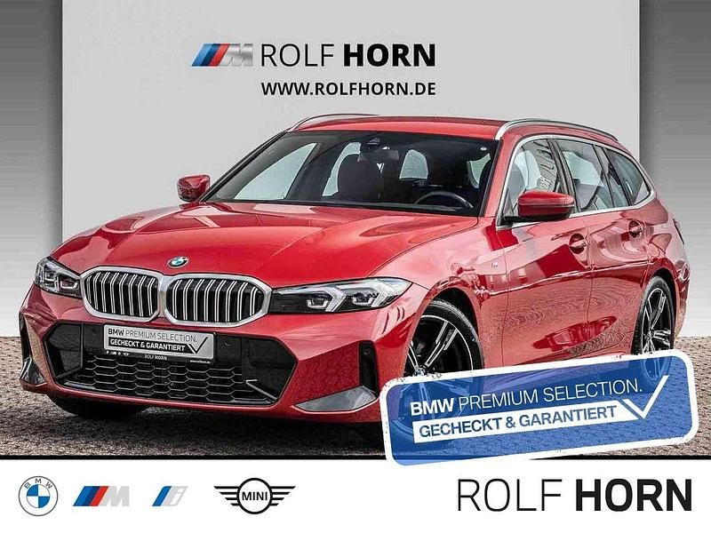 Melbourne rot metallic Gebraucht 2022 BMW 320 M Sport Kombi | 35.950 € (Fairer Preis) - Bild 1/4