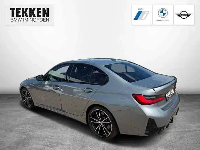 Gebraucht BMW 330 M Sport 245 PS (180 kW) 2024 Grau Limousine