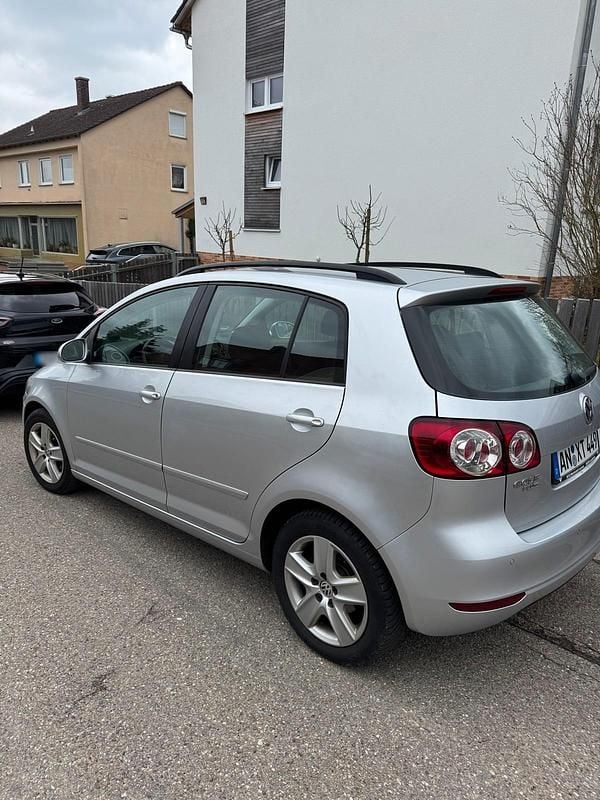 Gebraucht VW Golf VI 102 PS (75 kW) 2009 Silber Kleinwagen