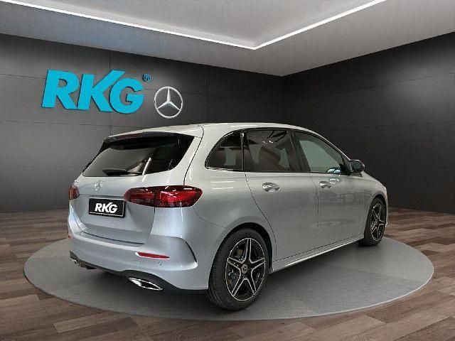 Gebraucht 2025 Mercedes B220 AMG line Van / Kleinbus | 44.270 € (Teuer) - Bild 1/4