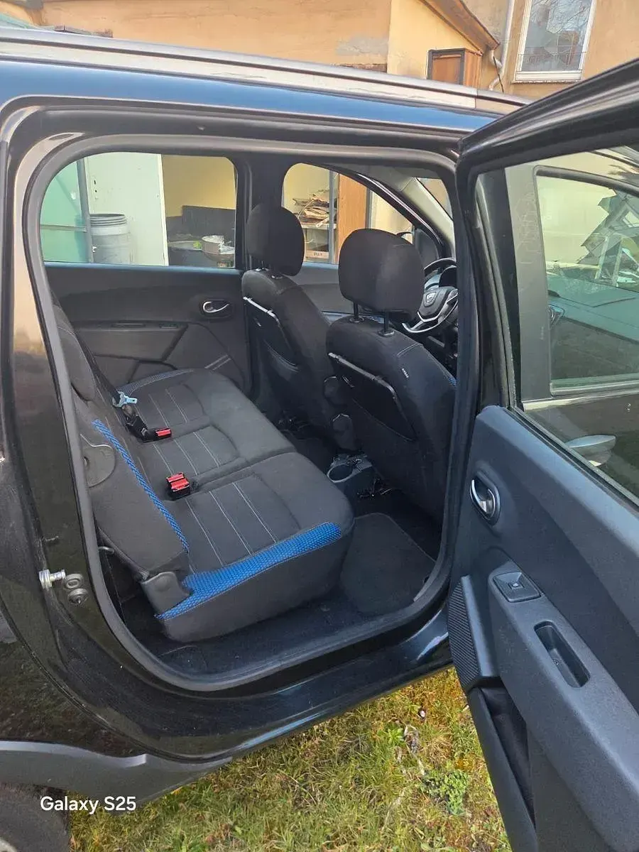 Gebraucht Dacia Lodgy Stepway 116 PS (85 kW) 2020 Schwarz Van / Kleinbus