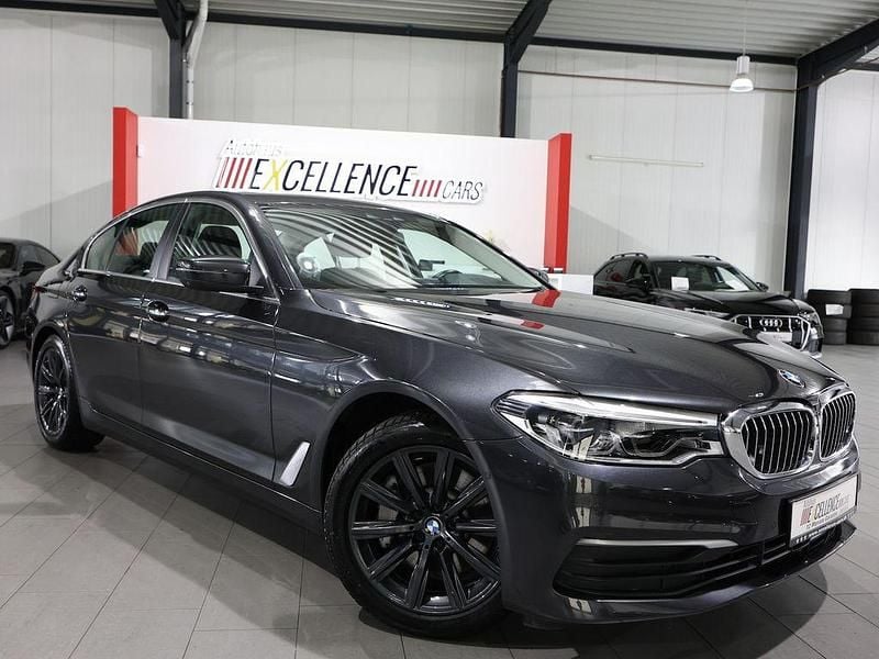 Gebraucht BMW 530 Sport Line 252 PS (185 kW) 2017 Grau Limousine
