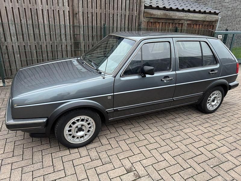 Gebraucht VW Golf II 90 PS (66 kW) 1985 Grau Kleinwagen