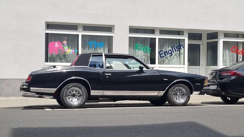 Schwarz Gebraucht 1979 Chevrolet Monte Carlo Coupé | 13.900 € - Bild 1/4