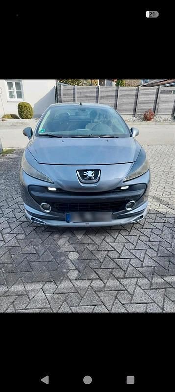 Usado Peugeot 207 120 CV (88 kW) 2008 Gris Descapotable