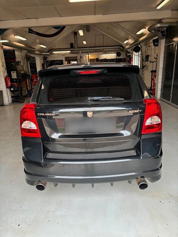 Second-hand Dodge Caliber 295 CP (216 kW) 2008 Negru Hatchback