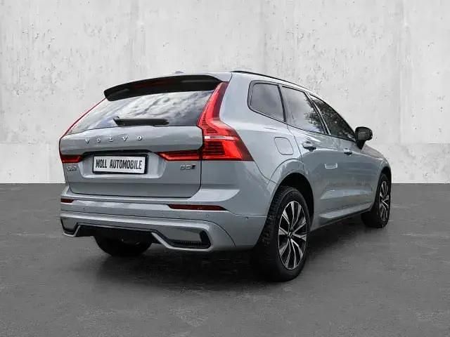 Gebraucht Volvo XC60 Plus 250 PS (183 kW) 2023 Grau SUV
