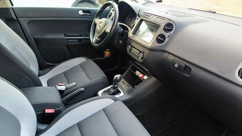 Gebraucht VW Golf Plus Cross Highline 122 PS (89 kW) 2013 Beige Van / Kleinbus