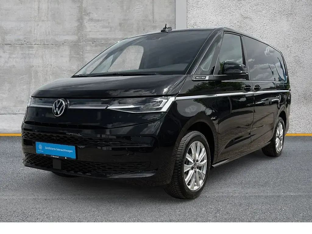 Gebraucht VW Multivan Style 150 PS (110 kW) 2025 Schwarz Van / Kleinbus
