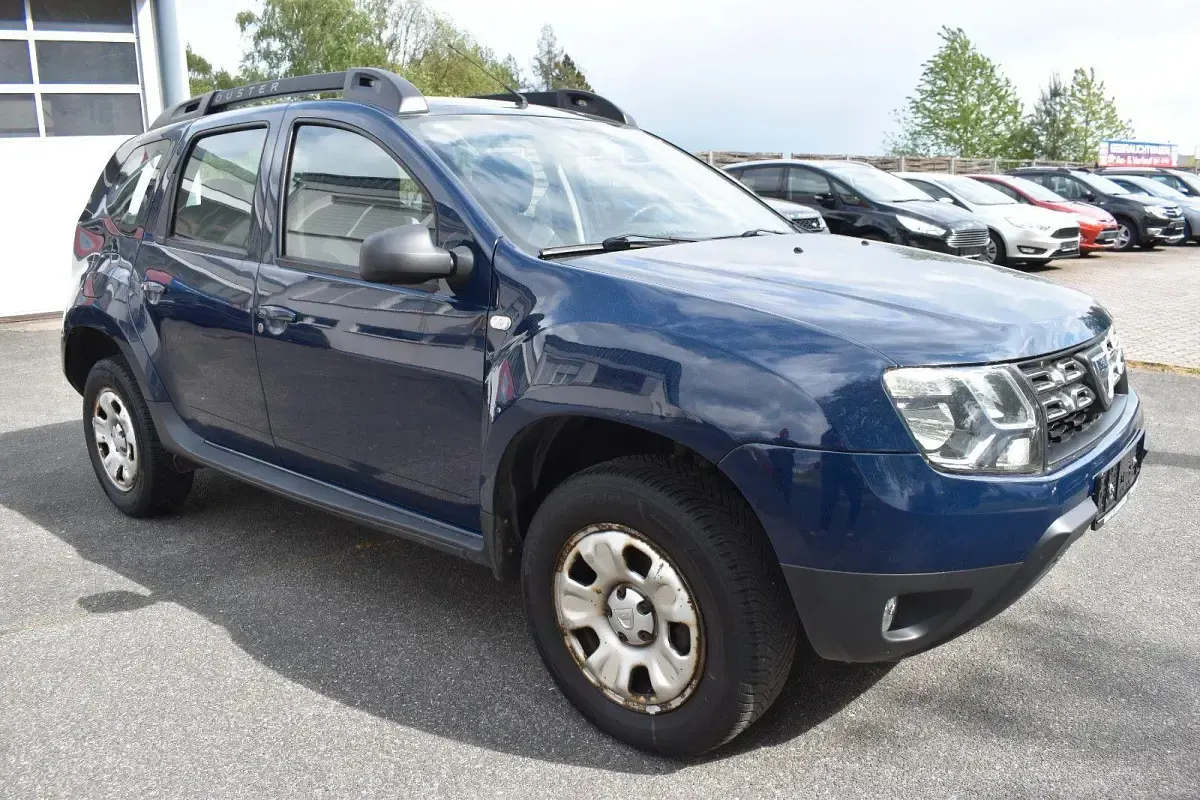 Gebraucht Dacia Duster Lauréate 125 PS (91 kW) 2016 Blau SUV