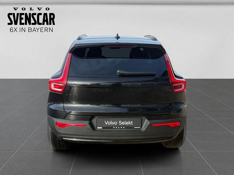 Gebraucht Volvo XC40 Plus 163 PS (119 kW) 2024 Schwarz SUV