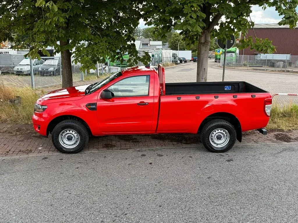 Gebraucht Ford Ranger XL 131 PS (96 kW) 2022 Rot Pickup