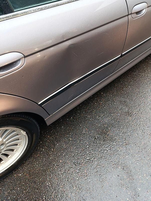 Gebraucht BMW 530 184 PS (135 kW) 2000 Schwarz Limousine