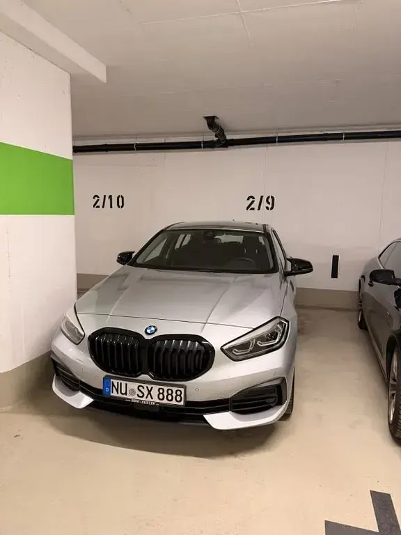 Gebraucht BMW 118 Advantage 140 PS (102 kW) 2021 Silber Limousine