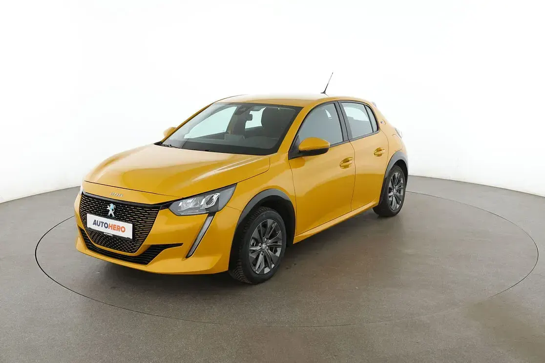 Gebraucht Peugeot 208 Active 100 kW (136 PS) 2021 Kleinwagen