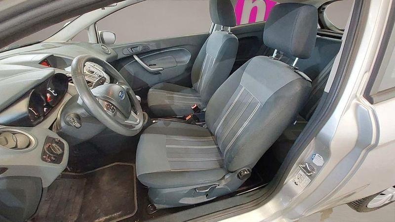 Gebraucht Ford Fiesta Trend 82 PS (60 kW) 2009 Grau Kleinwagen