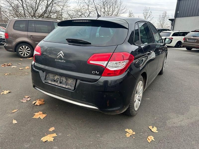 Gebraucht Citroën C4 Exclusive 120 PS (88 kW) 2012 Schwarz Limousine