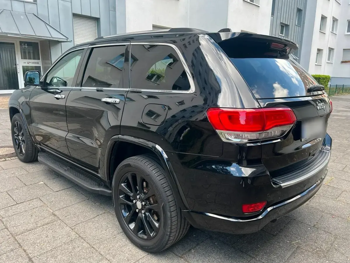 Gebraucht Jeep Grand Cherokee 250 PS (183 kW) 2018 Schwarz SUV
