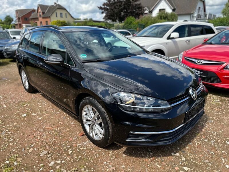 Schwarz Gebraucht 2019 VW Golf VII Kombi | 13.490 € (Etwas zu teuer) - Bild 1/4