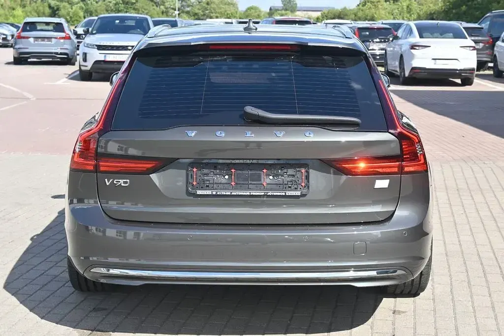 Gebraucht Volvo V90 Inscription 390 PS (286 kW) 2021 Pine grey Kombi