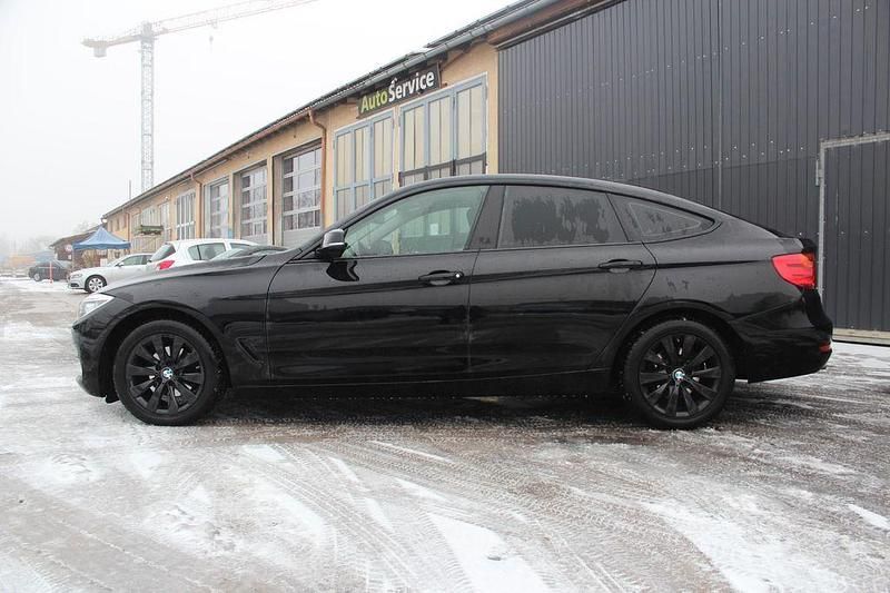 Gebraucht BMW 318 Gran Turismo Advantage 150 PS (110 kW) 2015 Schwarz Limousine
