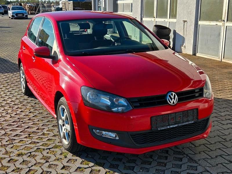Gebraucht VW Polo Style 90 PS (66 kW) 2012 Rot Kleinwagen