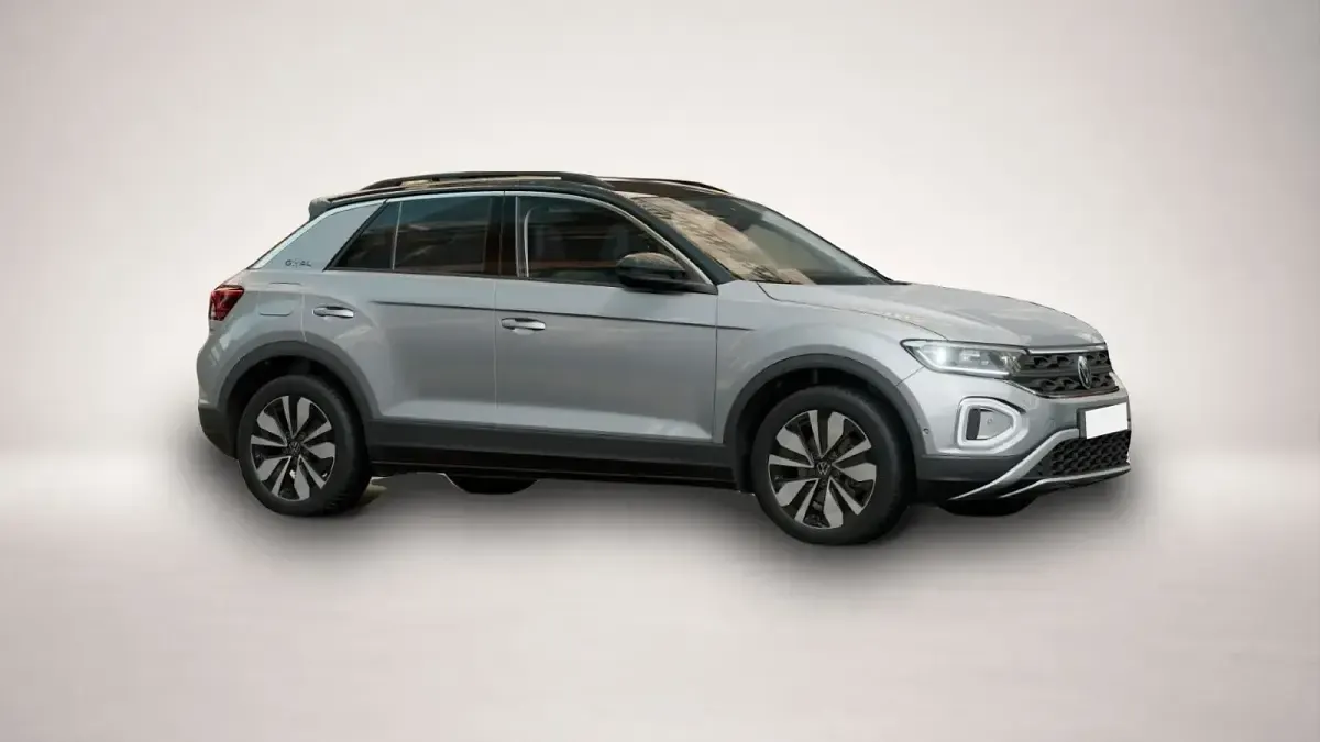 Gebraucht VW T-Roc Goal 150 PS (110 kW) 2024 Silber SUV