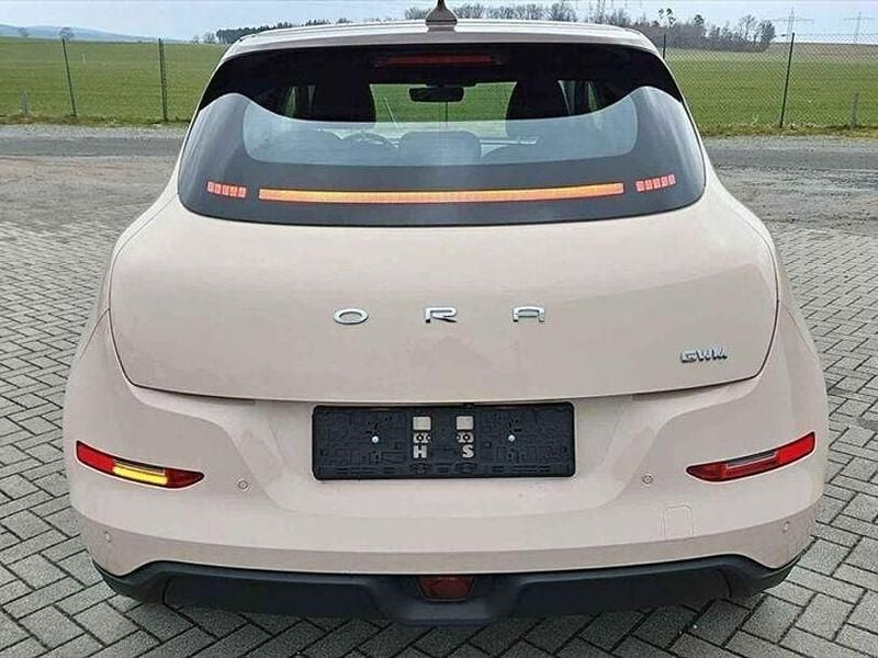 Second-hand Ora 03 125 kW (171 CP) 2024 Bej Hatchback