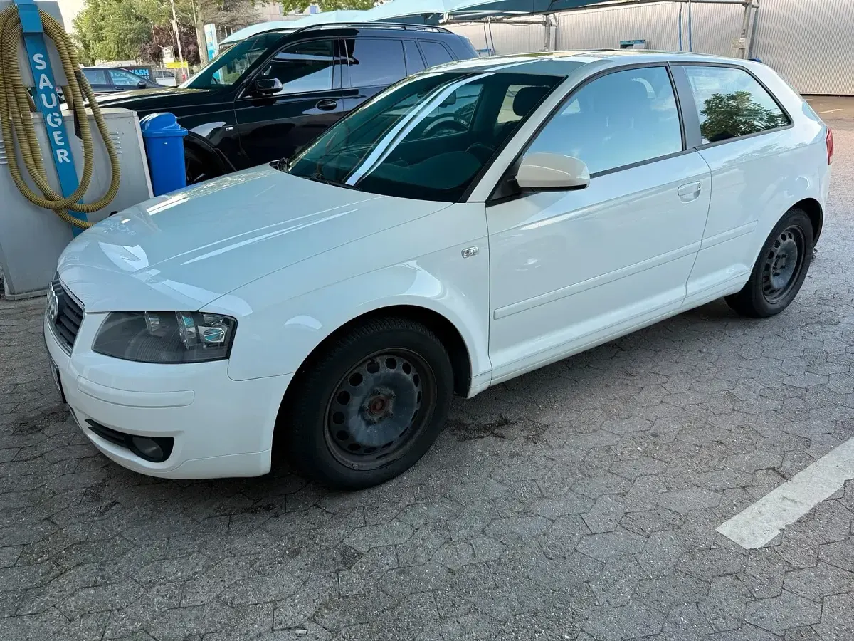 Gebraucht Audi A3 102 PS (75 kW) 2004 Weiß Kleinwagen