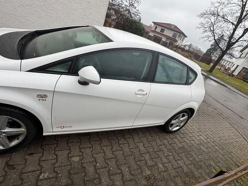 Gebraucht Seat Leon Copa 105 PS (77 kW) 2011 Weiß Kleinwagen