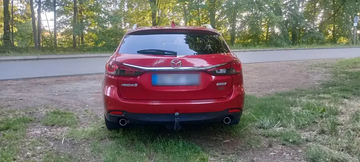 Gebraucht Mazda 6 150 PS (110 kW) 2014 Rot Kombi