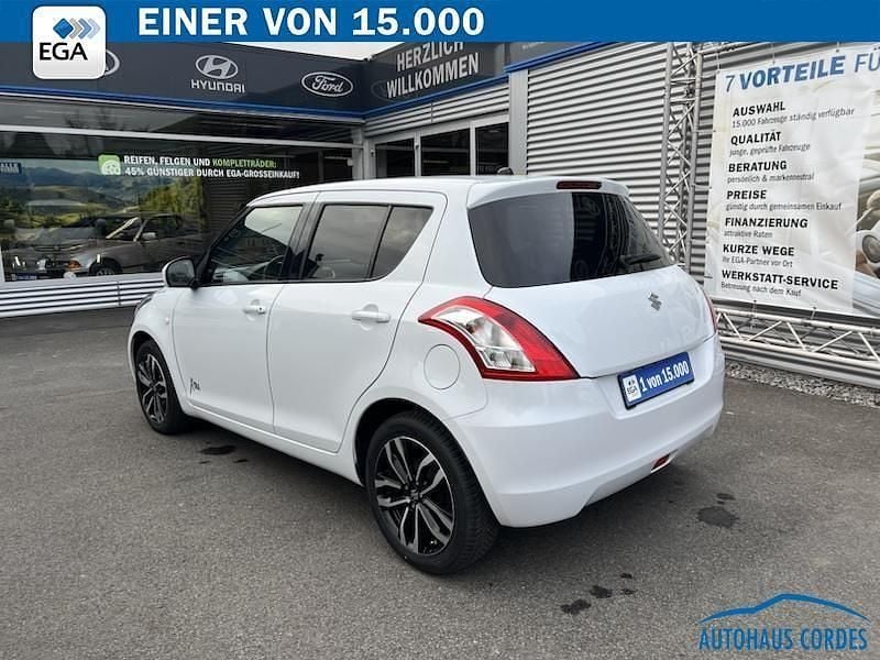 Gebraucht Suzuki Swift X-TRA 94 PS (69 kW) 2017 Weiß Kleinwagen