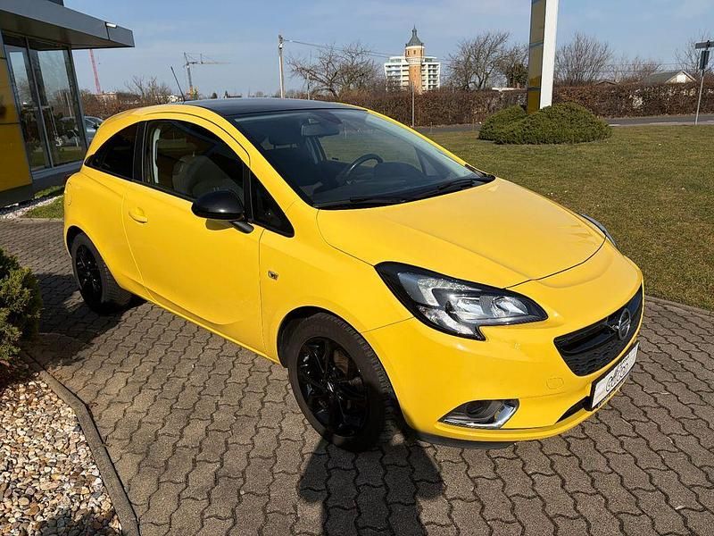 Gebraucht Opel Corsa Color Edition 101 PS (74 kW) 2017 Gelb Kleinwagen