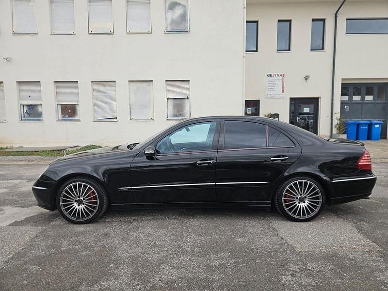 Gebraucht Mercedes E350 272 PS (200 kW) 2005 Schwarz Limousine