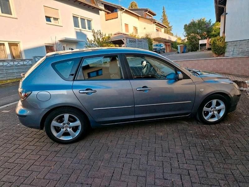 Second-hand Mazda 3 104 CP (76 kW) 2005 Gri Hatchback