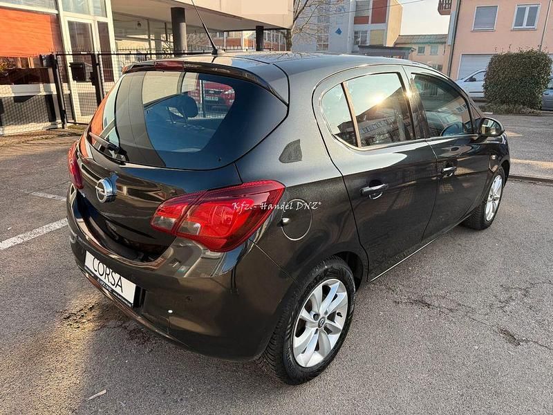 Gebraucht Opel Corsa 90 PS (66 kW) 2016 Schwarz Kleinwagen