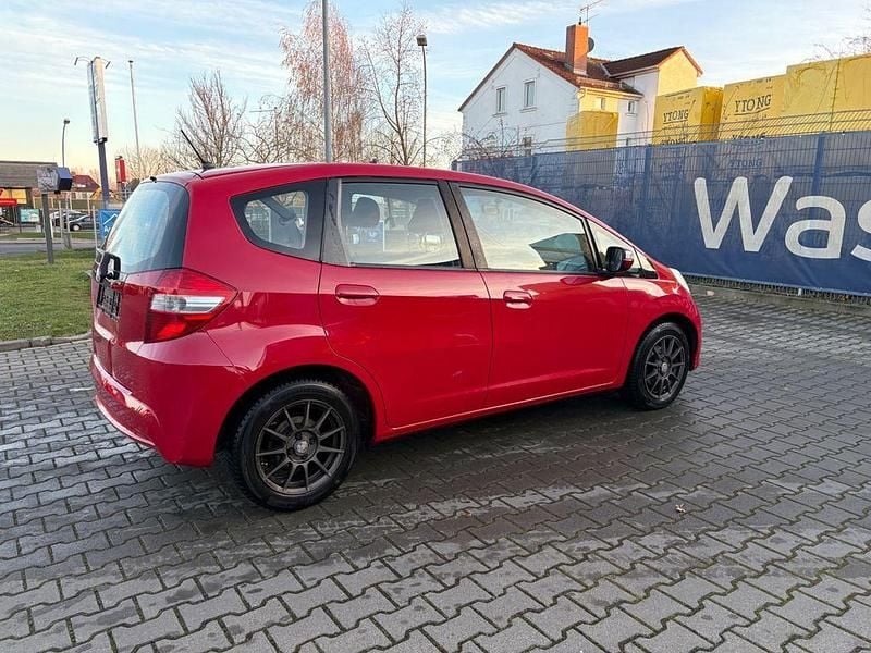 Gebraucht Honda Jazz Exclusive 99 PS (72 kW) 2015 Rot Kleinwagen