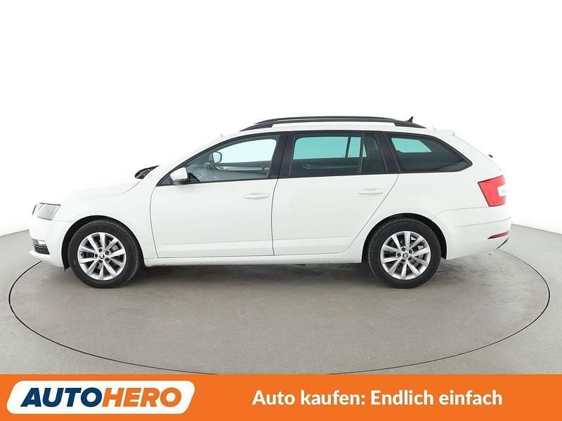 Gebraucht Skoda Octavia Tour 116 PS (85 kW) 2020 Weiß Kombi