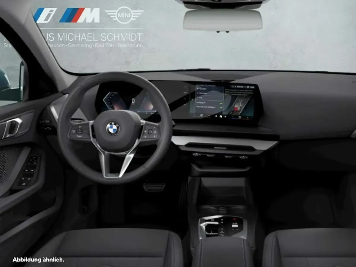 Neu BMW 118 150 PS (110 kW) 2025 Grün Kleinwagen