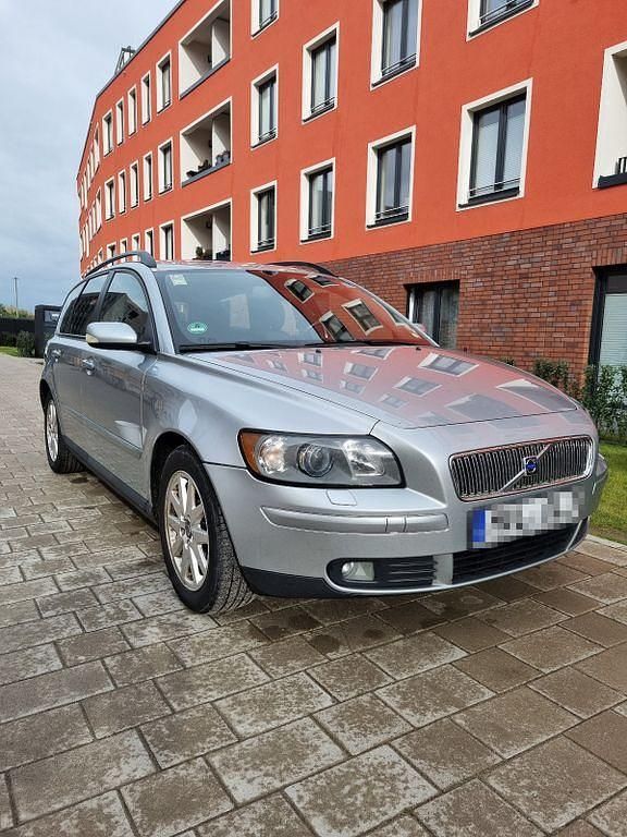 Silber Gebraucht 2006 Volvo V50 Kombi | 1.999 € (Guter Preis) - Bild 1/4